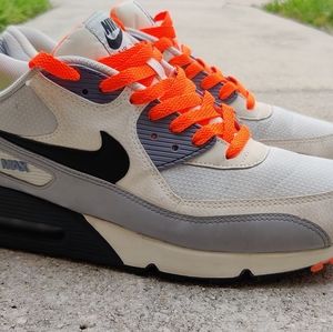 Air Max 90 Atomic Orange Men Size 11.5